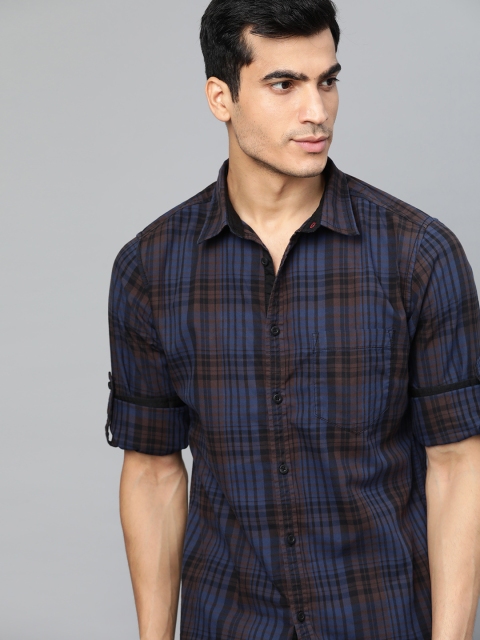

Roadster Men Blue & Brown Regular Fit Checked Casual Shirt