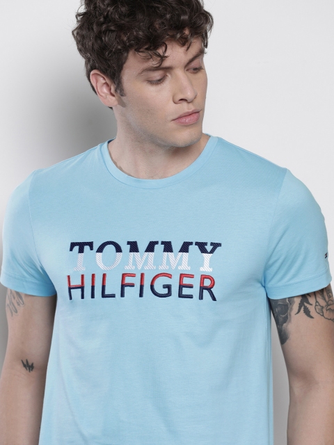 

Tommy Hilfiger Men Blue Embroidered Round Neck Pure Cotton T-shirt