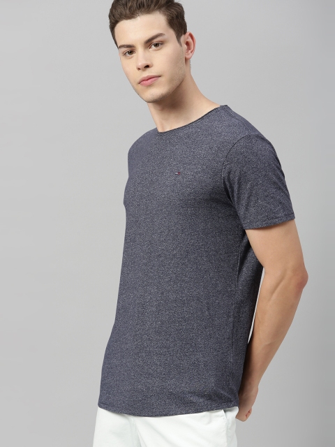 

Tommy Hilfiger Men Charcoal Grey Solid Round Neck T-shirt