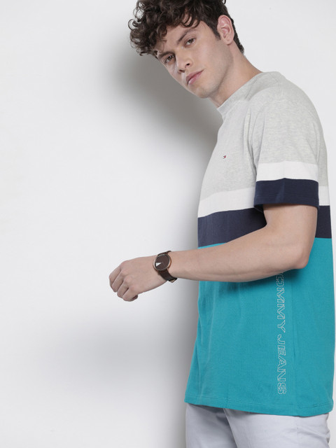 

Tommy Hilfiger Men Grey Blue Colourblocked Round Neck Pure Cotton T-shirt With Printed Detailing