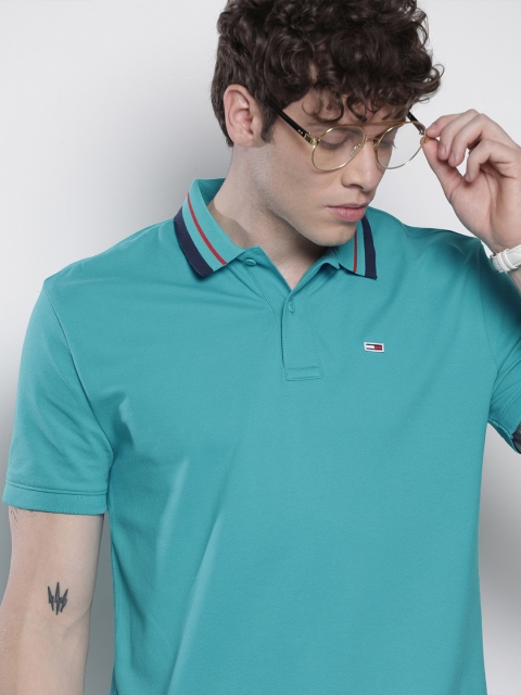 

Tommy Hilfiger Men Blue Solid Polo Collar T-shirt
