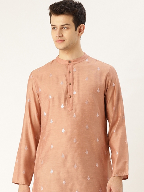 

House of Pataudi Men Peach-Coloured & Silver Embroidered Straight Kurta