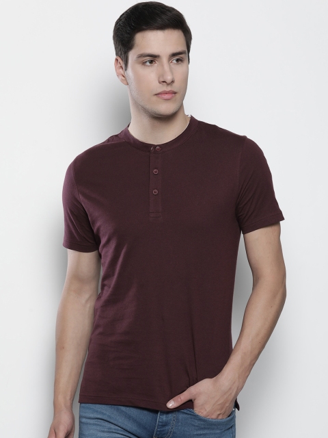 

Marks & Spencer Men Burgundy Solid Slim Fit Henley Neck T-shirt