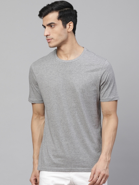 

Marks & Spencer Men Grey Melange Solid Round Neck T-shirt
