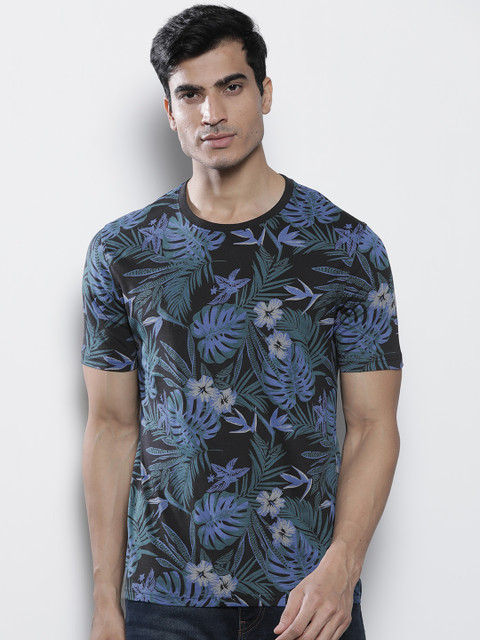 

Marks & Spencer Men Black & Blue Printed Slim Fit Round Neck T-shirt