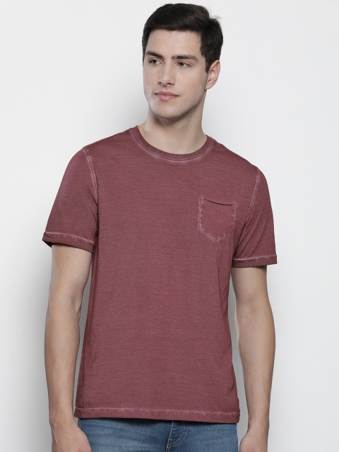 

Marks & Spencer Men Rust Red Solid Round Neck T-shirt