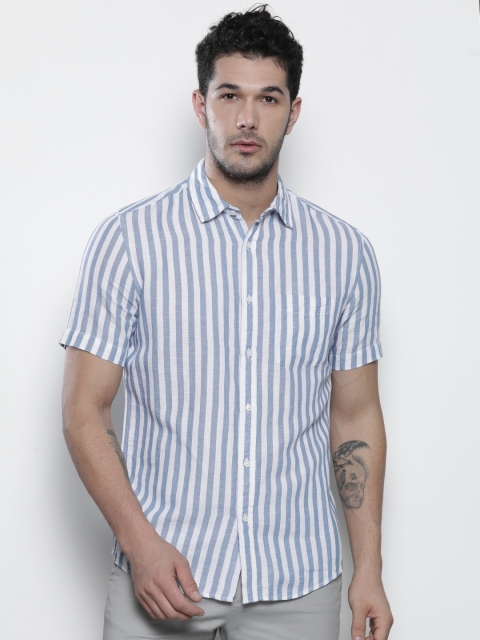 

Marks & Spencer Men Blue & White Regular Fit Striped Casual Shirt