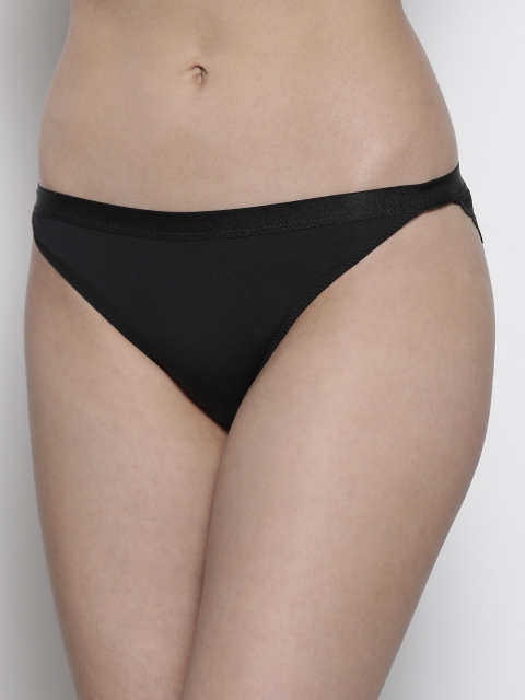 

Marks & Spencer Women Black Lace Detail Bikini Briefs T615748BLACK
