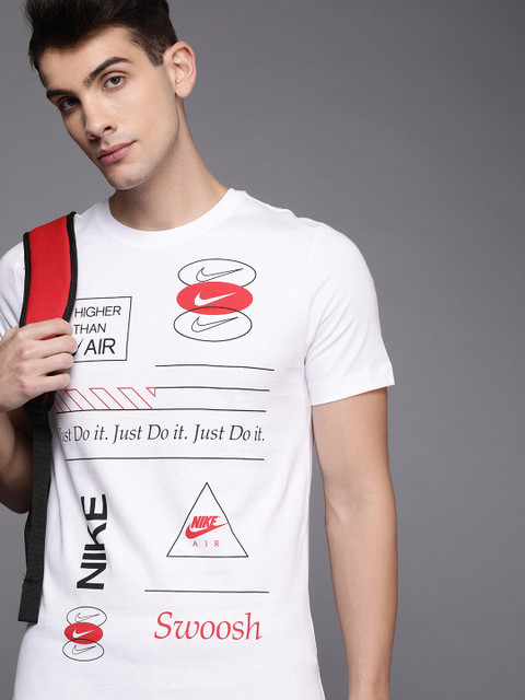 

Nike Men White & Black Printed NSW PACK Round Neck T-shirt