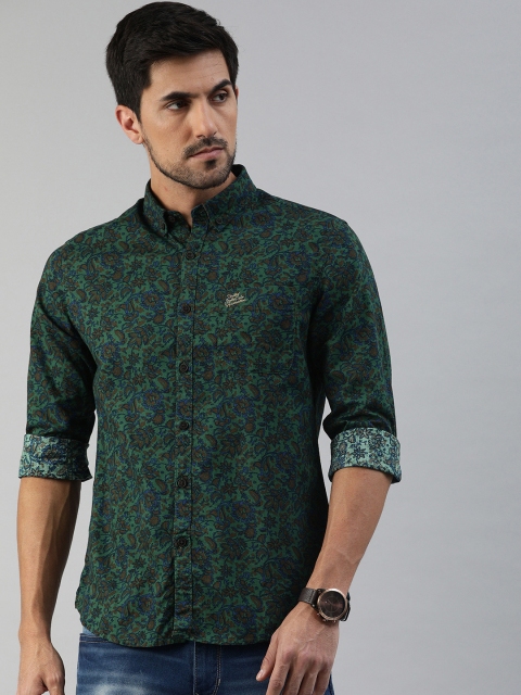 

U.S. Polo Assn. Denim Co. Men Green Slim Fit Printed Pure Cotton Casual Shirt