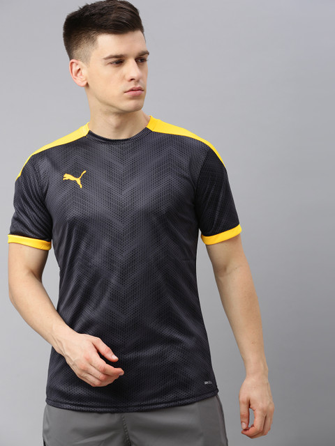 

Puma Men Black Self Design Round Neck T-shirt