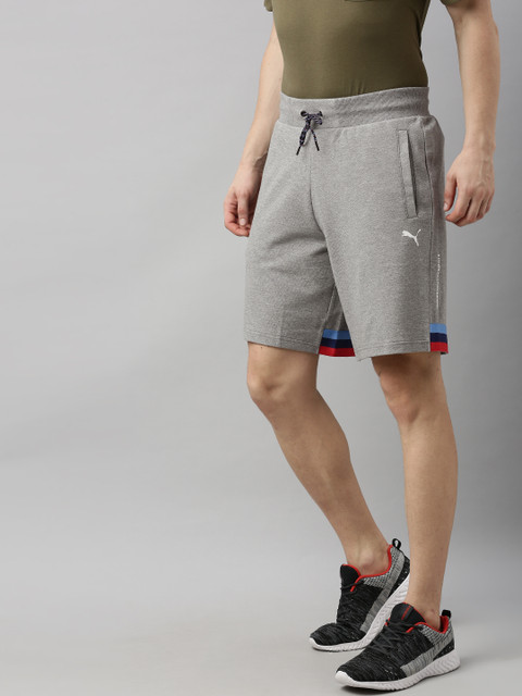 

PUMA Motorsport Men Grey Solid Regular Fit BMW MMS Life Sweat Shorts with Printed Detail