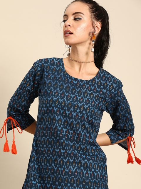 

Nayo Women Blue Printed Straight Kurta With Slit Sleeves