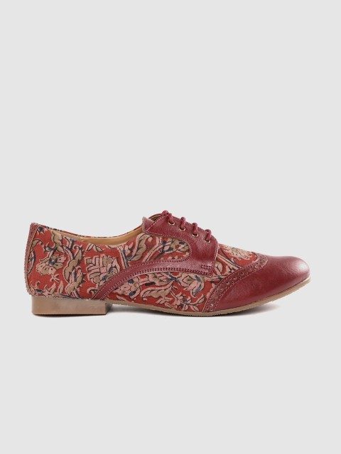 

Taavi Women Burgundy & Red Printed Derbys