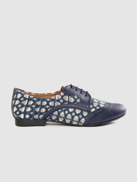 Women Navy Blue & Beige Printed Derbys