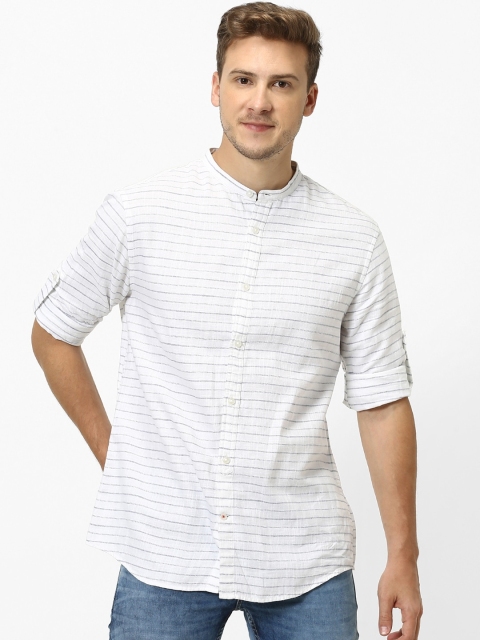 

Celio Men White Black Regular Fit Striped Casual Sustainable Shirt