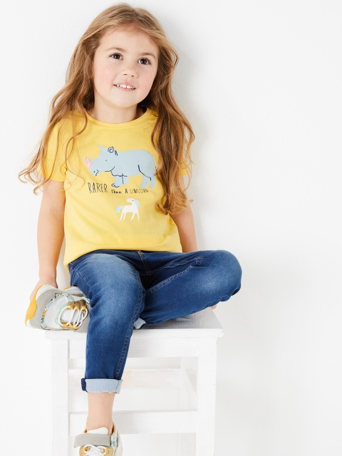 

Marks & Spencer Girls Yellow Printed Round Neck T-shirt