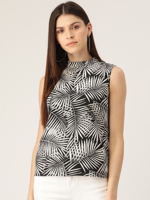 

Rue Collection Women Black & White Printed Top