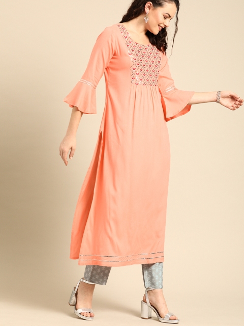 

Varanga Women Peach-Coloured & Grey Solid Kurta Set With Embellished Detail