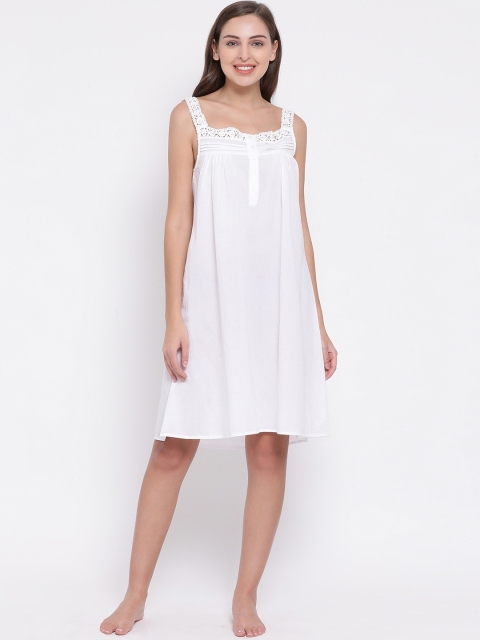 

Oxolloxo White Solid Nightdress S20111WNW001