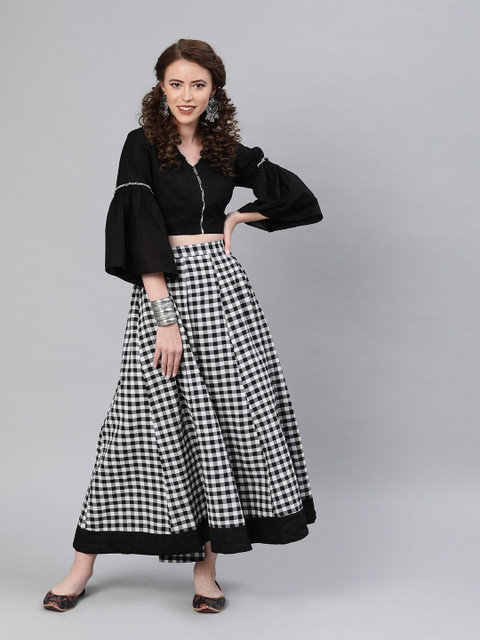 

Shakumbhari Women Black & White Solid Cropped Top with Skirt