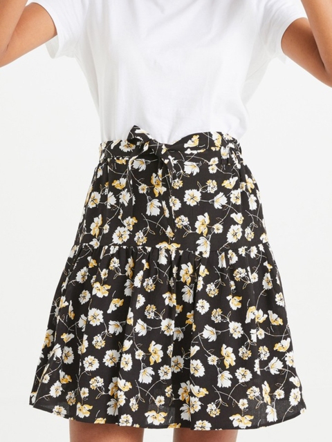 

promod Women Black & White Floral Printed A-Line Mini Skirt