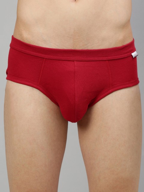 

U.S. Polo Assn. Men Red Solid Briefs