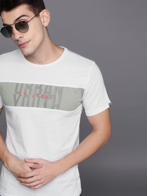 

Louis Philippe Jeans Men White Slim Fit Solid Round Neck T-shirt With Printed Detailing
