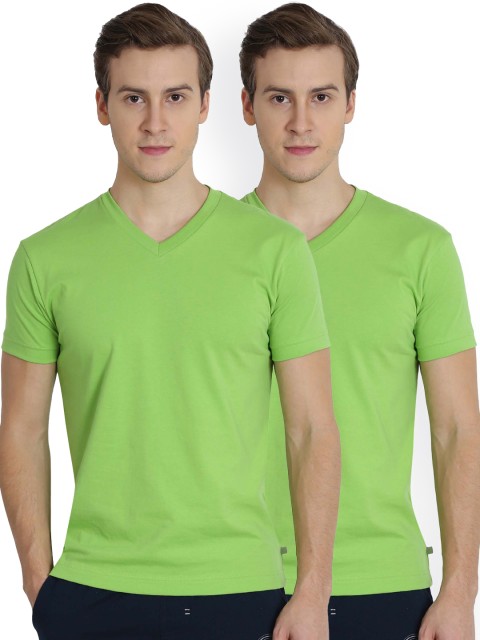 

Jockey Men Pack of 2 Green Solid V-Neck T-shirts