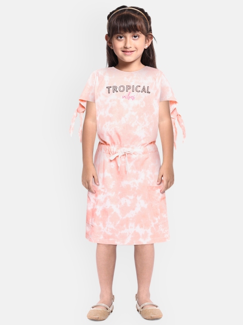 

Lee Cooper Girls Pink White Dyed Pure Cotton T-shirt