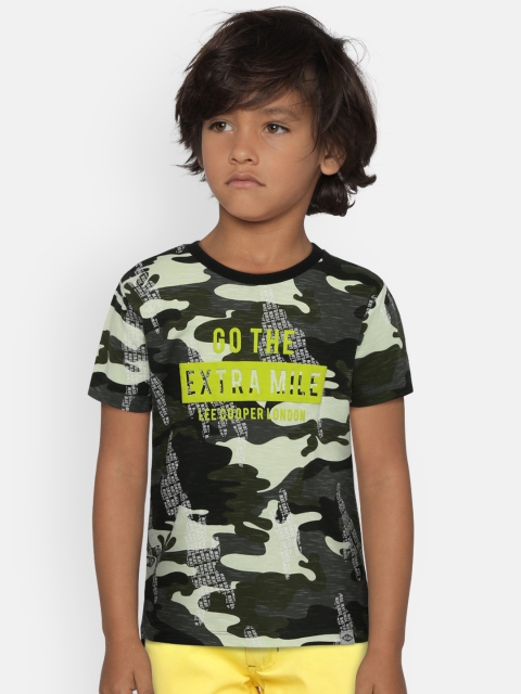 

Lee Cooper Boys Green Printed Camouflage Round Neck T-shirt