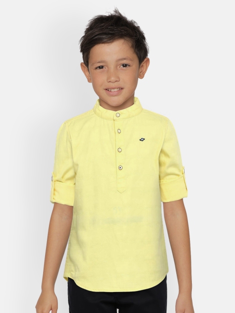 

Lee Cooper Boys Yellow Slim Fit Solid Casual Shirt