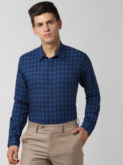 

Peter England Men Navy Blue Regular Fit Checked Formal Shirt