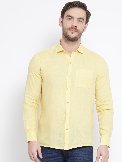 

Monte Carlo Men Yellow Regular Fit Solid Casual Shirt