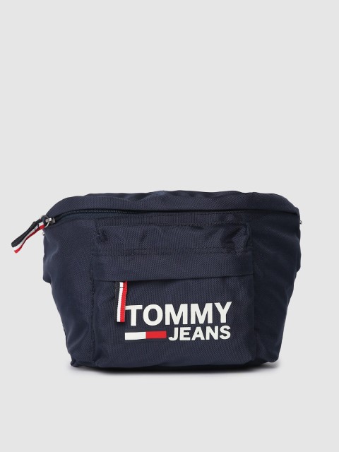 

Tommy Hilfiger Navy Blue Solid Sling Bag