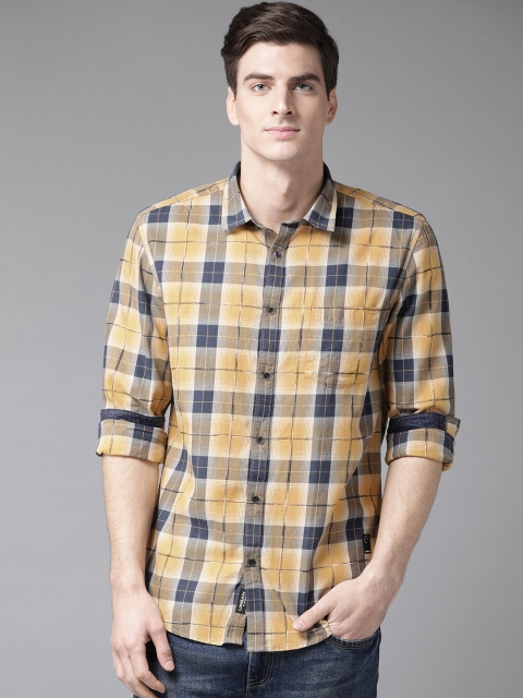 

Blackberrys Men Mustard Yellow & Navy Blue Slim Fit Checked Casual Shirt