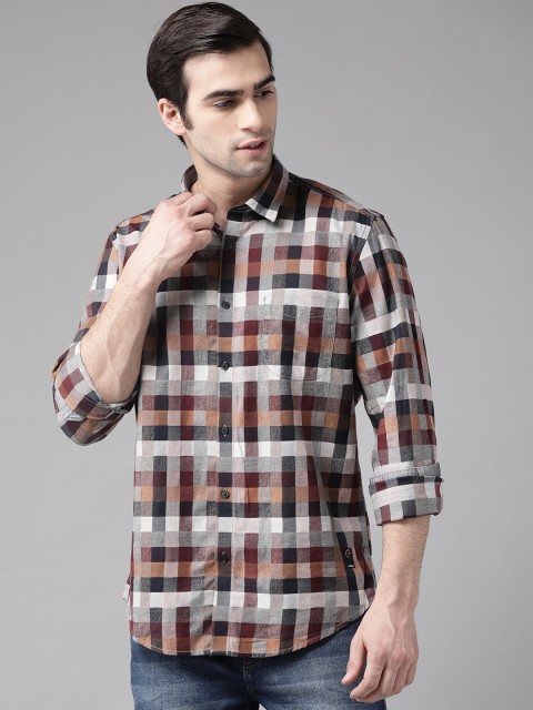 

Blackberrys Men Maroon & Grey Slim Fit Checked Casual Shirt