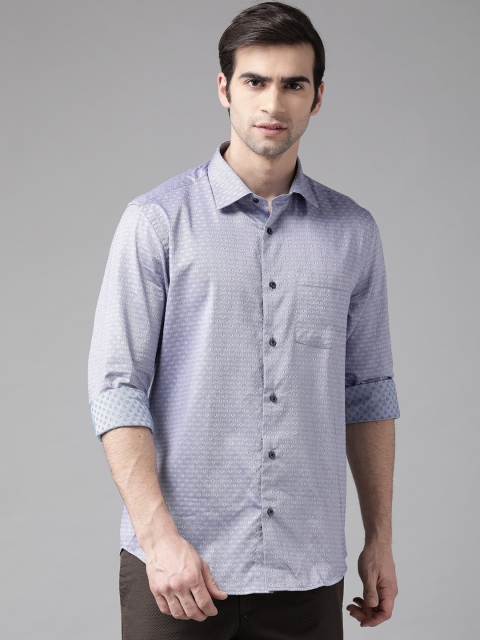 

Blackberrys Men Blue Giza Cotton Slim Fit Self Design Casual Shirt