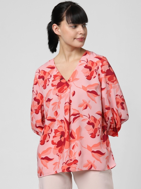 

Vero Moda Women Pink & Red Printed Boxy Top