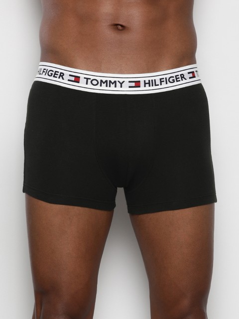 

Tommy Hilfiger Men Black Solid Trunks P0AB4154