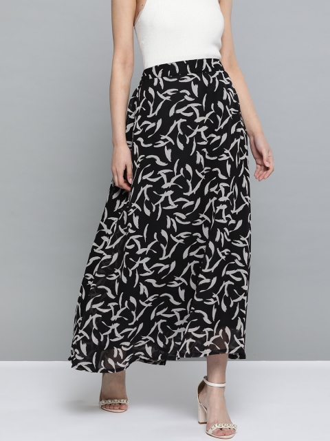 

HERE&NOW Women Black & Off-White Printed Maxi Flared Skirt