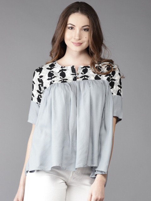 

HERE&NOW Women Grey & White Printed Detail A-Line Top