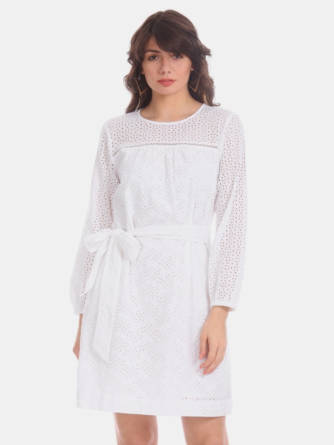 

GAP Women White Solid Sheath Dress