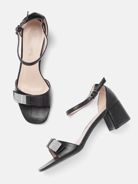 

DressBerry Women Black & White Solid Block Heels