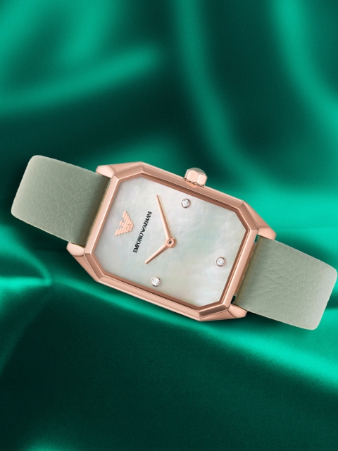 

Emporio Armani Women Green Analogue Gioia Leather Watch AR11302