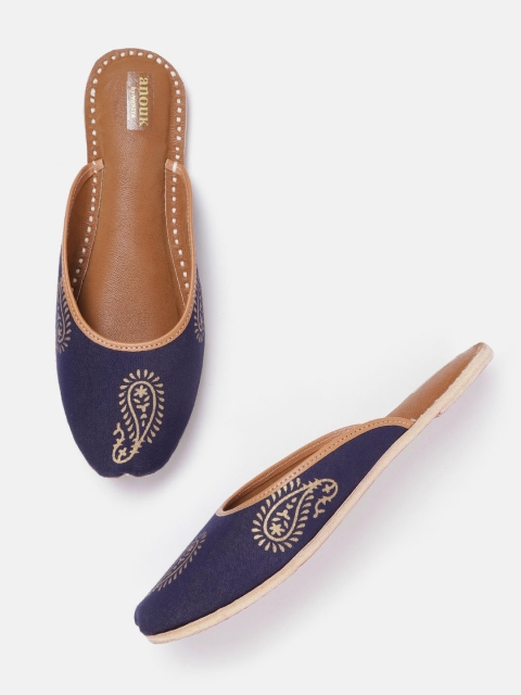 

Anouk Women Navy Blue & Gold-Toned Paisley Print Mojaris