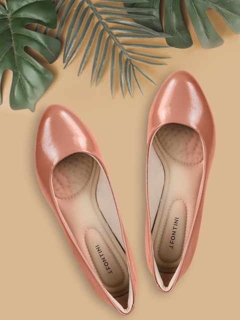 

Mochi Women Peach-Coloured Solid Pumps