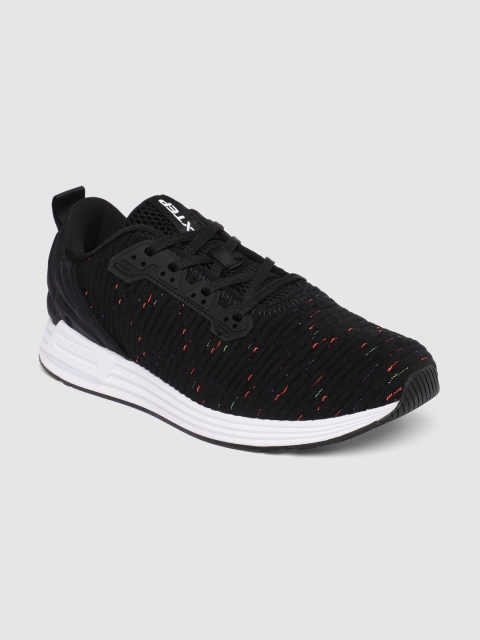 

Xtep Men Black Woven Design Softpad Lite Flex Urban Sneakers