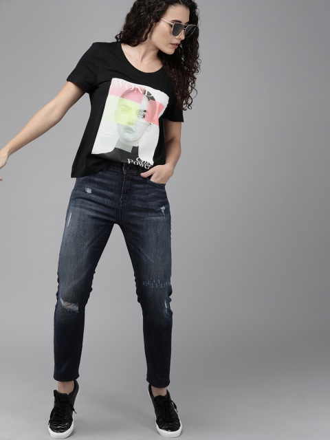 

Vero Moda Women Black Printed Round Neck T-shirt