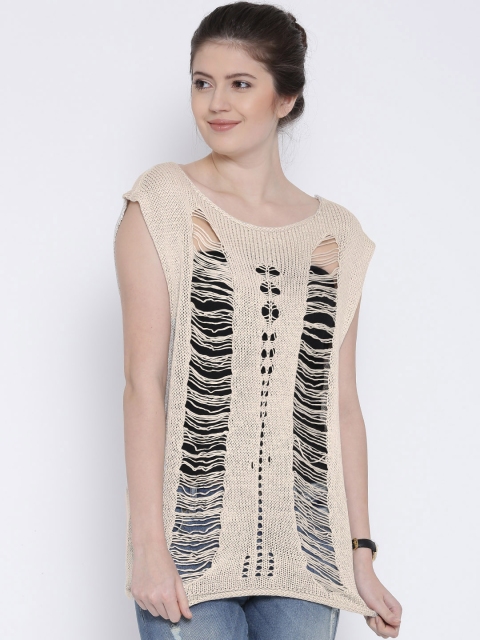 

Vero Moda Beige Cut-Out Winter Top